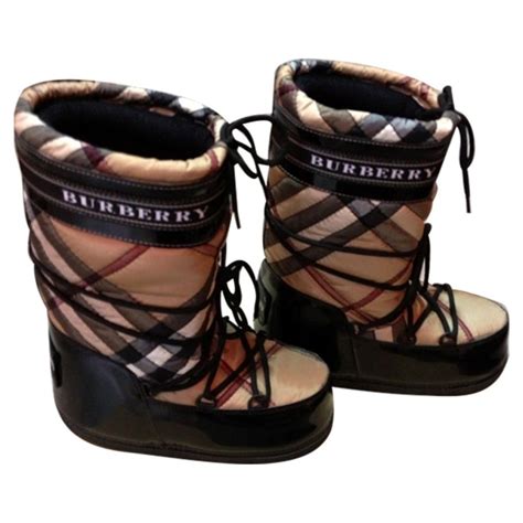 moon boots burberry|Women’s Designer Boots .